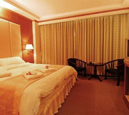 Western Grand Hotel Ratchaburi Zewnętrze zdjęcie