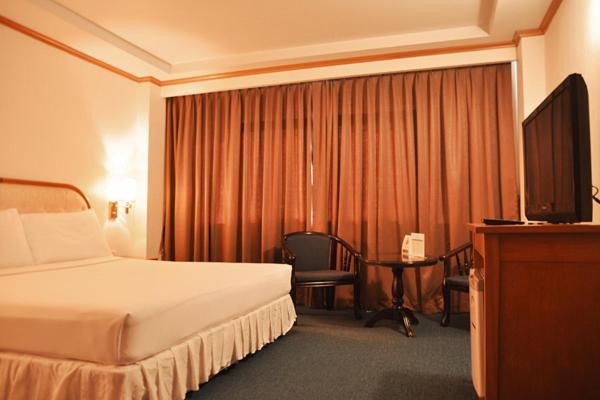 Western Grand Hotel Ratchaburi Zewnętrze zdjęcie