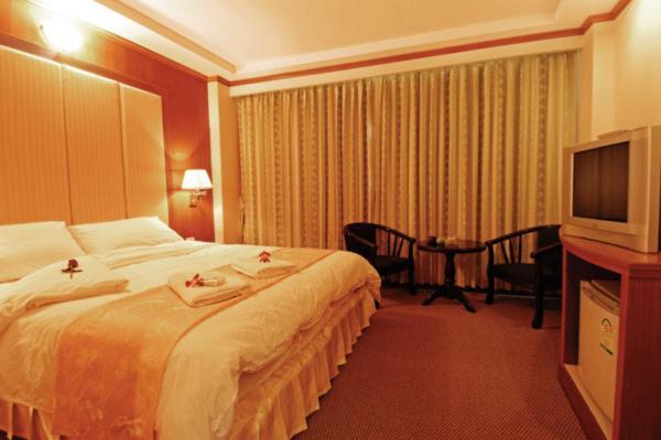 Western Grand Hotel Ratchaburi Zewnętrze zdjęcie